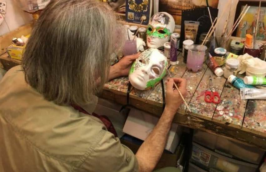 Create your own Venice Carnival Mask