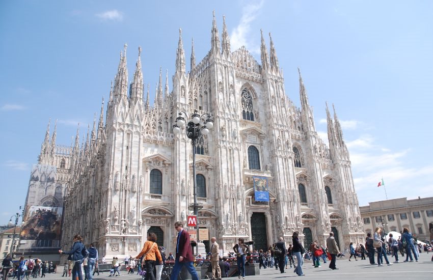 Milan Cathedral: Skip-the-Line Tour with Terraces
