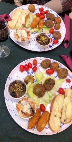 Street Food Tour auf dem Markt von Ortigia in Siracusa