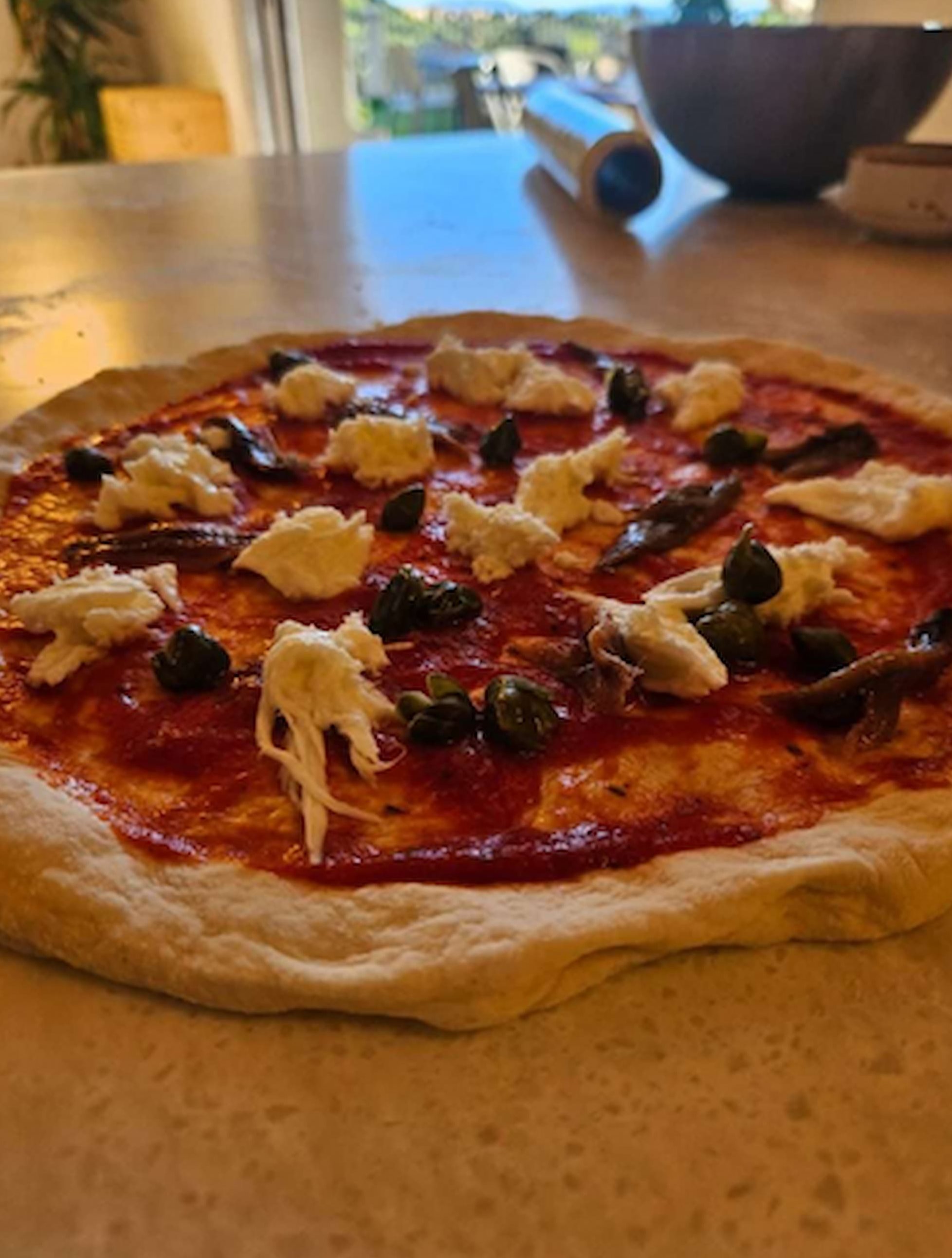 Esperienza di Cucina Italiana: Corso di Pizza e Tiramisù con Pranzo o Cena