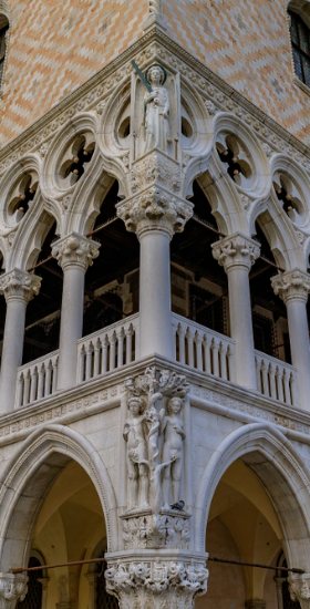 Doge's Palace, Golden Basilica & Royal Palace guided tour