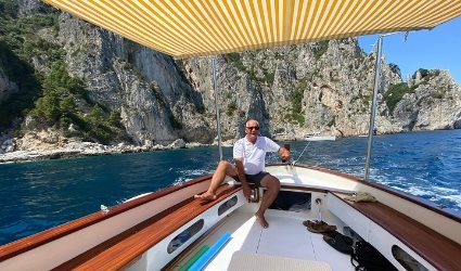 Capri Boat Experience: la Dolce Vita Capri Boat Experience: la Dolce Vita